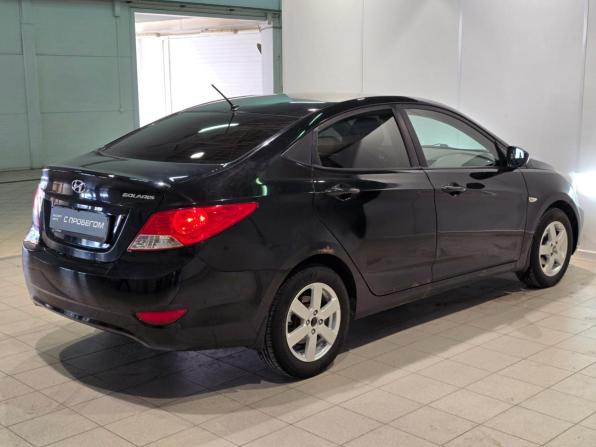 Hyundai Solaris I с пробегом 2013 года, цена 715 000 рублей, 192000 км, седан, Автокод Объявления