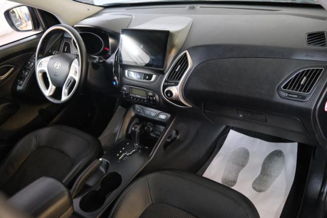Hyundai ix35 I с пробегом 2010 года, цена 1 199 000 рублей, 230000 км, внедорожник, Автокод Объявления