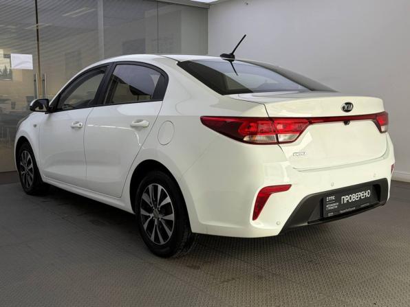Kia Rio IV с пробегом 2019 года, цена 1 599 000 рублей, 59000 км, седан, Автокод Объявления