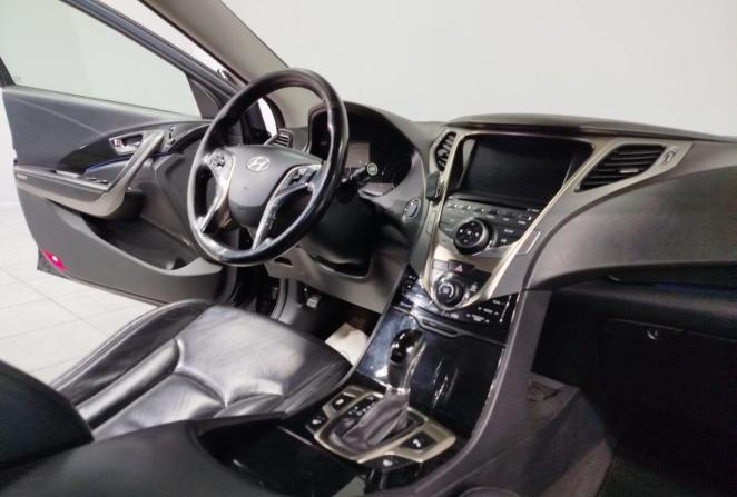Hyundai Grandeur V с пробегом 2013 года, цена 1 450 000 рублей, 191133 км, седан, Автокод Объявления