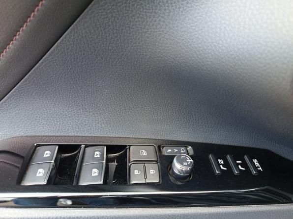 Toyota Camry VIII (XV70) с пробегом 2018 года, цена 2 600 000 рублей, 142600 км, седан, Автокод Объявления