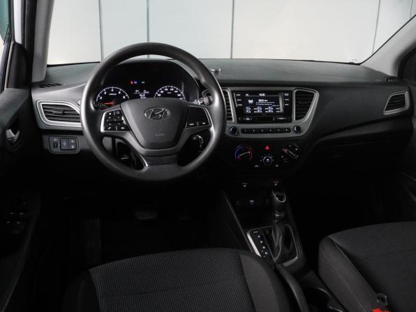 Hyundai Solaris II с пробегом 2020 года, цена 1 595 000 рублей, 101474 км, седан, Автокод Объявления