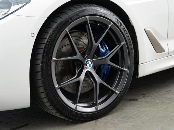 BMW 5 серии VII (G30/G31/G38) с пробегом 2019 года, цена 4 699 046 рублей, 126897 км, седан, Автокод Объявления
