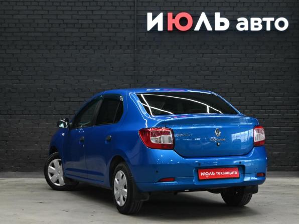 Renault Logan II с пробегом 2018 года, цена 780 000 рублей, 123537 км, седан, Автокод Объявления