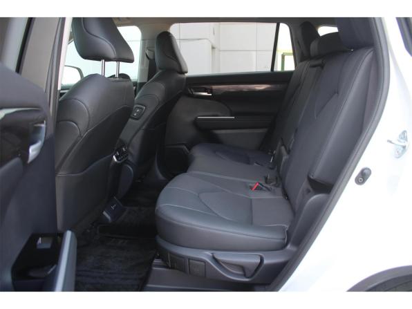 Toyota Highlander IV (XU70) с пробегом 2025 года, цена 5 740 000 рублей, 33 км, внедорожник, Автокод Объявления