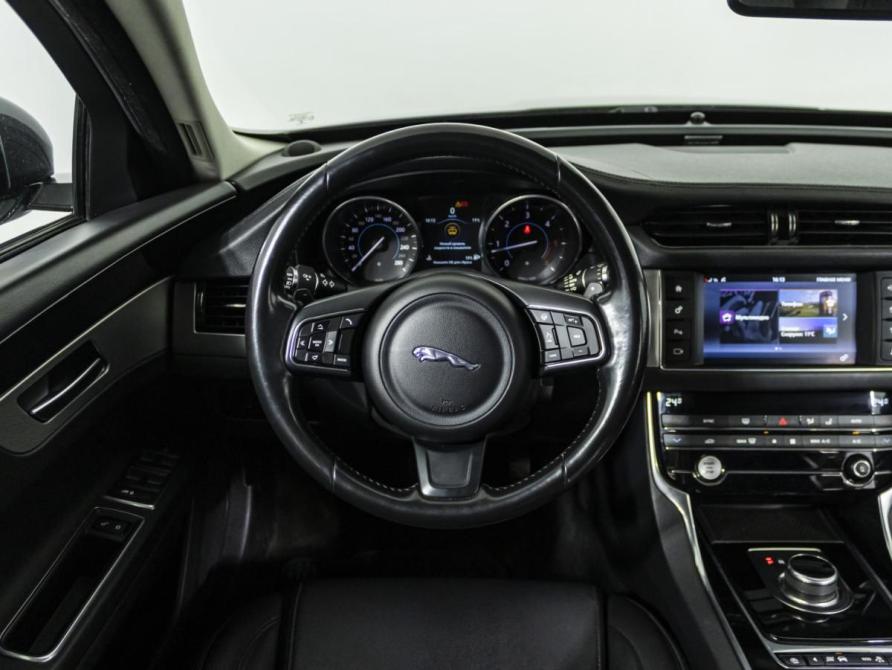 Jaguar XF II Москва  - изображение 10