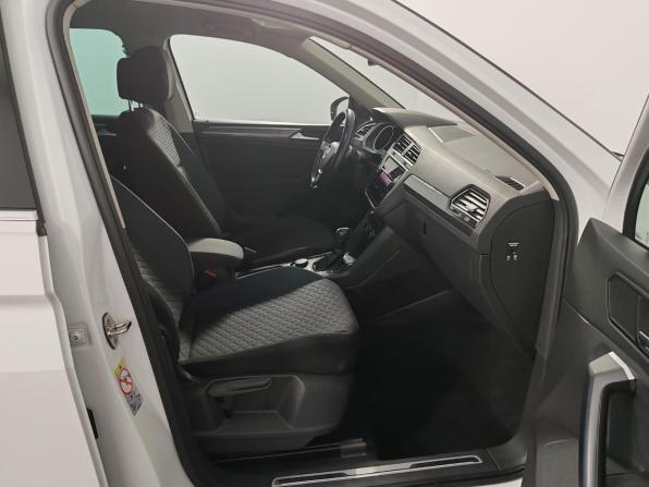 Volkswagen Tiguan II с пробегом 2020 года, цена 2 389 000 рублей, 114197 км, внедорожник, Автокод Объявления
