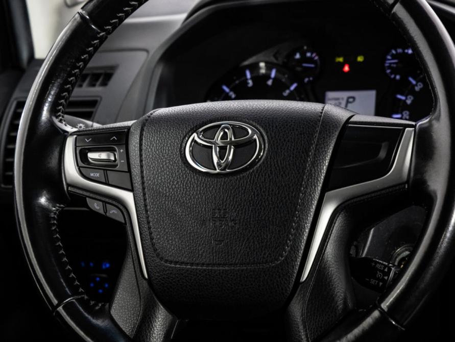 Toyota Land Cruiser Prado 150 Series Рестайлинг 3 Санкт-Петербург  - изображение 13
