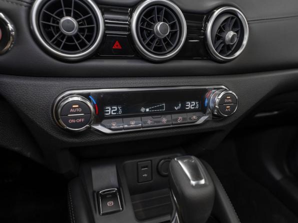 Nissan Qashqai II Рестайлинг 2 с пробегом 2025 года, цена 3 300 000 рублей, 5 км, внедорожник, Автокод Объявления