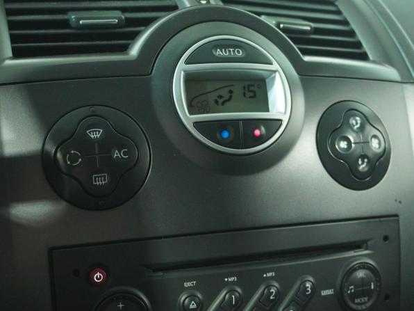 Renault Megane II Рестайлинг с пробегом 2008 года, цена 429 000 рублей, 263408 км, седан, Автокод Объявления