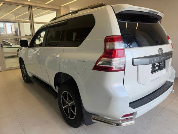 Toyota Land Cruiser Prado 150 Series Рестайлинг 1 с пробегом 2015 года, цена 4 150 000 рублей, 102669 км, внедорожник, Автокод Объявления