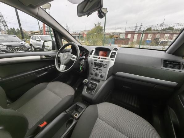 Opel Zafira B Рестайлинг с пробегом 2014 года, цена 739 000 рублей, 138500 км, компактвэн, Автокод Объявления