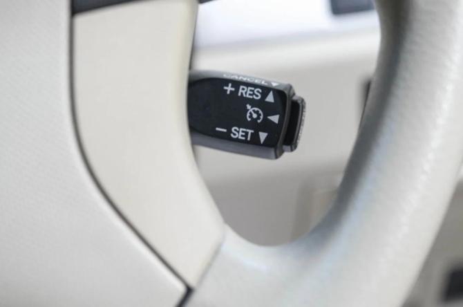 Toyota Estima I с пробегом 2012 года, цена 599 000 рублей, 100000 км, минивэн, Автокод Объявления