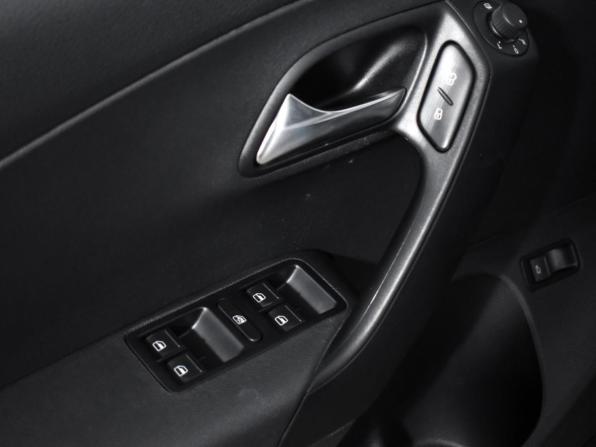 Volkswagen Polo V Рестайлинг с пробегом 2020 года, цена 1 312 000 рублей, 147533 км, седан, Автокод Объявления