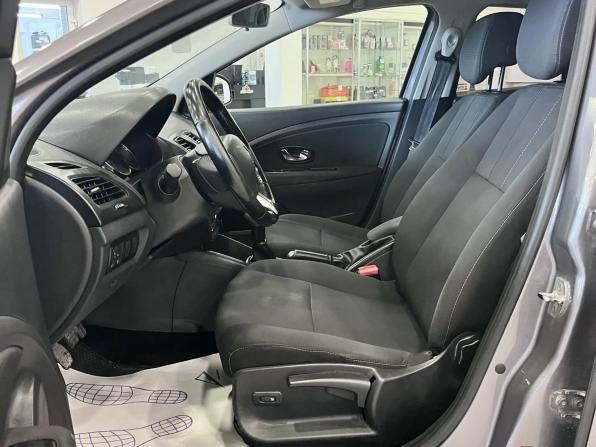 Renault Megane III Рестайлинг с пробегом 2012 года, цена 449 000 рублей, 354044 км, хэтчбек, Автокод Объявления