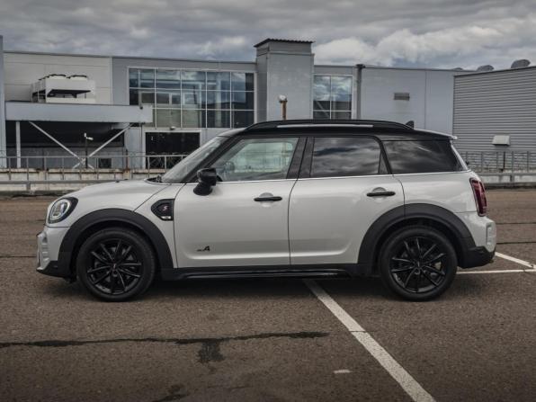 Mini Countryman II Рестайлинг с пробегом 2020 года, цена 3 660 000 рублей, 98000 км, внедорожник, Автокод Объявления