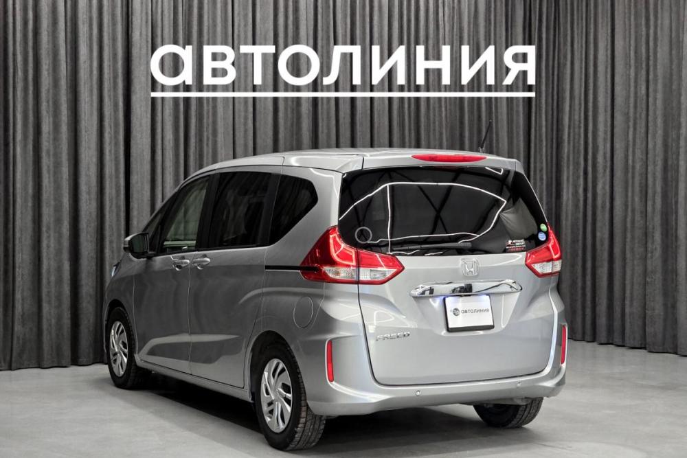 Honda Freed II Рестайлинг Красноярск  - изображение 6