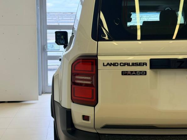 Новый Toyota Land Cruiser Prado 250 Series 2026 года, цена 12 700 000 рублей, внедорожник, Автокод Объявления