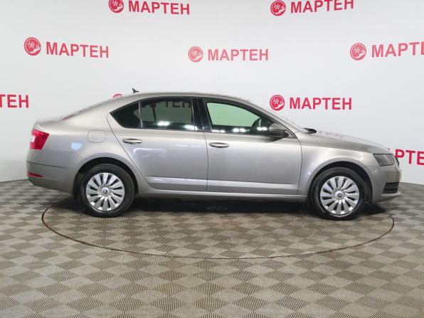 Skoda Octavia III (A7) Рестайлинг с пробегом 2018 года, цена 1 786 000 рублей, 82944 км, лифтбек, Автокод Объявления