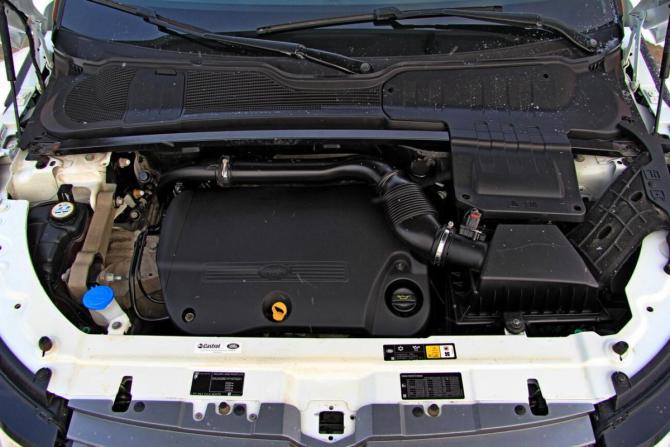 Land Rover Range Rover Evoque I с пробегом 2015 года, цена 2 200 000 рублей, 134362 км, внедорожник, Автокод Объявления
