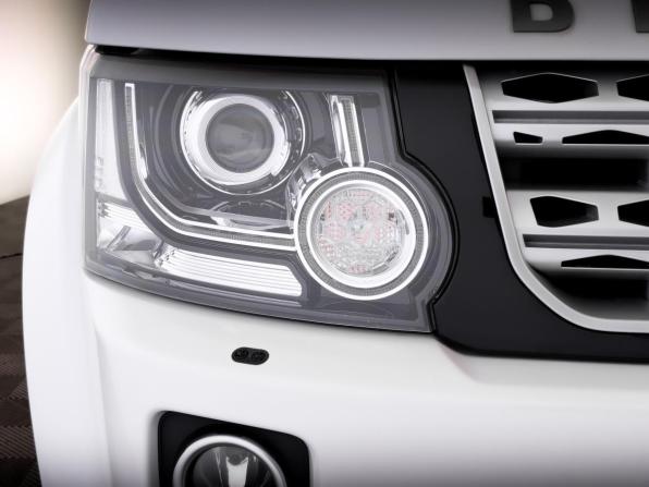 Land Rover Discovery IV Рестайлинг с пробегом 2015 года, цена 2 890 000 рублей, 154787 км, внедорожник, Автокод Объявления