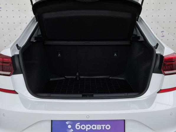 Volkswagen Polo VI с пробегом 2021 года, цена 1 760 000 рублей, 62447 км, лифтбек, Автокод Объявления
