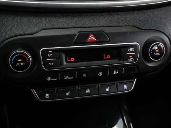 Kia Sorento III Prime Рестайлинг с пробегом 2018 года, цена 2 649 000 рублей, 133626 км, внедорожник, Автокод Объявления
