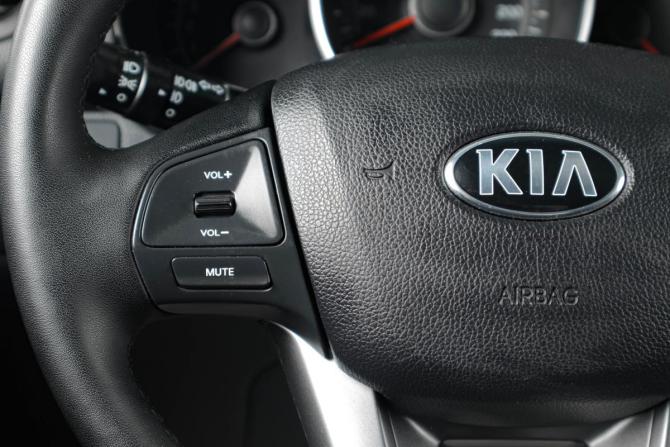 Kia Rio III с пробегом 2014 года, цена 929 000 рублей, 197000 км, седан, Автокод Объявления