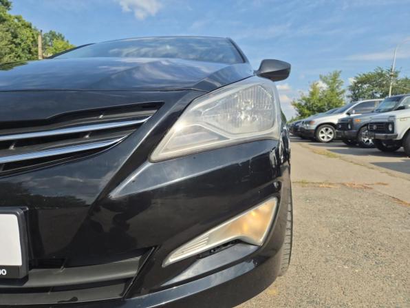 Hyundai Solaris I Рестайлинг с пробегом 2015 года, цена 800 000 рублей, 168109 км, хэтчбек, Автокод Объявления