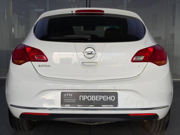 Opel Astra J Рестайлинг с пробегом 2012 года, цена 720 000 рублей, 154825 км, хэтчбек, Автокод Объявления