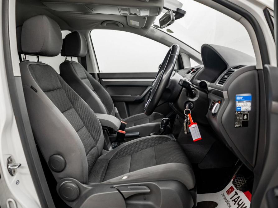 Volkswagen Touran I Рестайлинг 2 Красноярск  - изображение 6