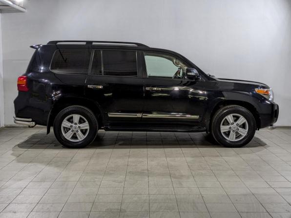 Toyota Land Cruiser 200 Series Рестайлинг 1 с пробегом 2014 года, цена 3 995 000 рублей, 187565 км, внедорожник, Автокод Объявления