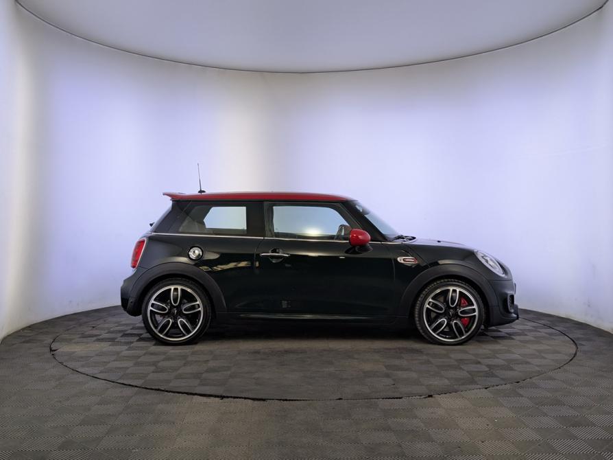 Mini Hatch III (F55/F56) Москва  - изображение 4