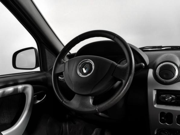 Renault Logan I Рестайлинг с пробегом 2013 года, цена 597 890 рублей, 83447 км, седан, Автокод Объявления