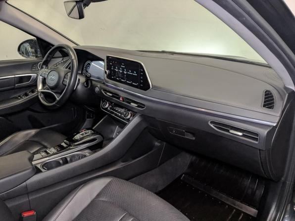 Hyundai Sonata VIII (DN8) с пробегом 2022 года, цена 2 475 000 рублей, 91868 км, седан, Автокод Объявления