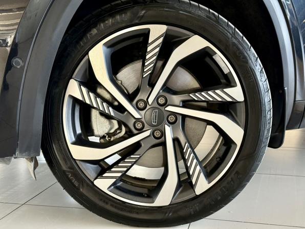 Geely Monjaro I с пробегом 2024 года, цена 3 350 000 рублей, 39991 км, внедорожник, Автокод Объявления