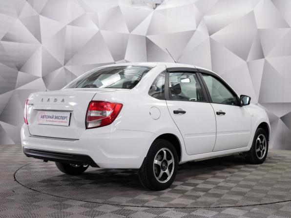 Lada (ВАЗ) Granta I Рестайлинг с пробегом 2022 года, цена 711 000 рублей, 88614 км, седан, Автокод Объявления