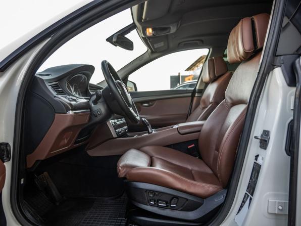 BMW 5 серии VI (F10/F11/F07) с пробегом 2012 года, цена 1 798 000 рублей, 257178 км, лифтбек, Автокод Объявления