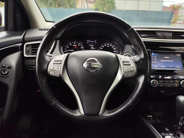 Nissan Qashqai II с пробегом 2018 года, цена 2 039 000 рублей, 35302 км, внедорожник, Автокод Объявления