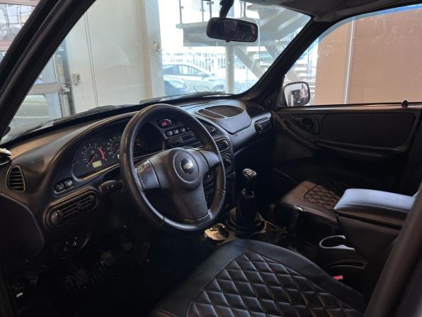 Chevrolet Niva I Рестайлинг с пробегом 2011 года, цена 500 000 рублей, 138792 км, внедорожник, Автокод Объявления