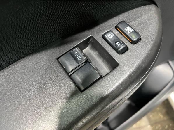Toyota Corolla X (E140 E150) Рестайлинг с пробегом 2012 года, цена 1 050 000 рублей, 142942 км, седан, Автокод Объявления