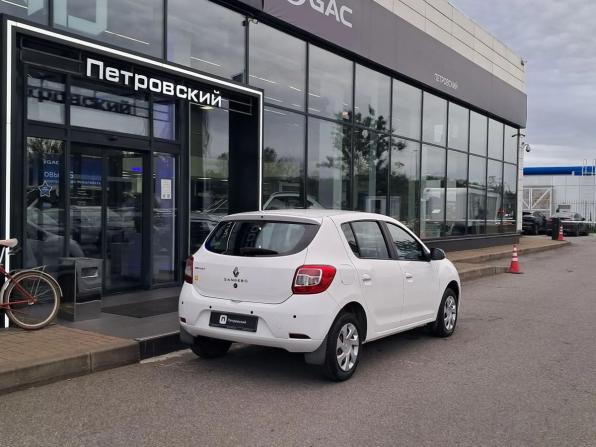Renault Sandero II с пробегом 2016 года, цена 960 000 рублей, 155351 км, хэтчбек, Автокод Объявления