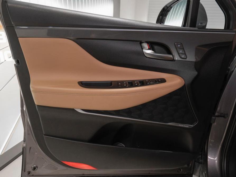 Hyundai Santa Fe IV Рестайлинг Москва  - изображение 16