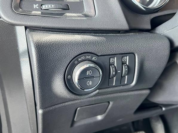 Opel Astra J с пробегом 2011 года, цена 1 150 000 рублей, 54000 км, хэтчбек, Автокод Объявления