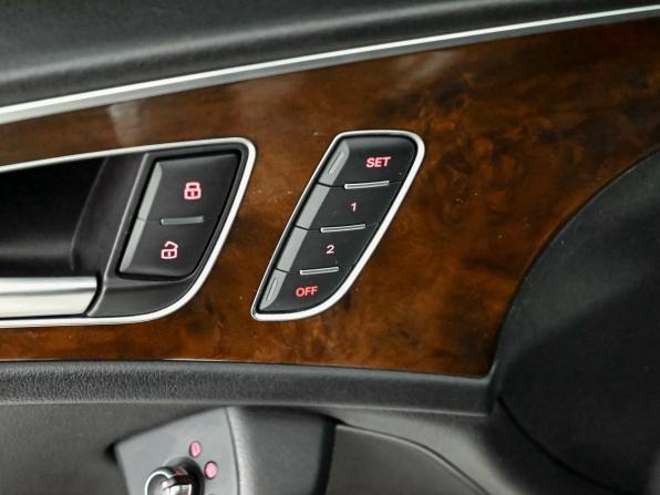 Audi A6 IV (C7) с пробегом 2012 года, цена 1 450 000 рублей, 201070 км, седан, Автокод Объявления