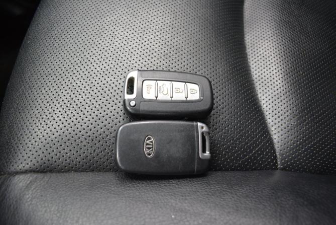 Kia Mohave I с пробегом 2013 года, цена 1 789 000 рублей, 245000 км, внедорожник, Автокод Объявления