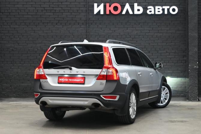 Volvo XC70 II с пробегом 2011 года, цена 1 690 000 рублей, 256553 км, универсал, Автокод Объявления