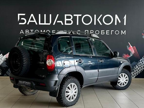 Chevrolet Niva I Рестайлинг с пробегом 2020 года, цена 770 000 рублей, 107196 км, внедорожник, Автокод Объявления