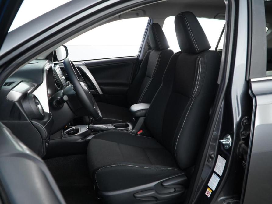 Toyota RAV4 IV (XA40) Рестайлинг Москва  - изображение 10