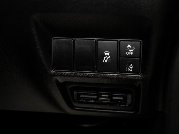 Honda Stepwgn V с пробегом 2015 года, цена 1 855 000 рублей, 76800 км, минивэн, Автокод Объявления